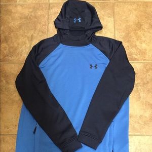 Under Armour men’s fitted hoodie Sz XL Cold Gear